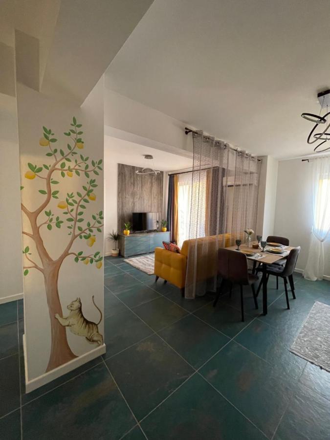 Talida'S Apartment Colorful And Brightnes Oradea Eksteriør billede