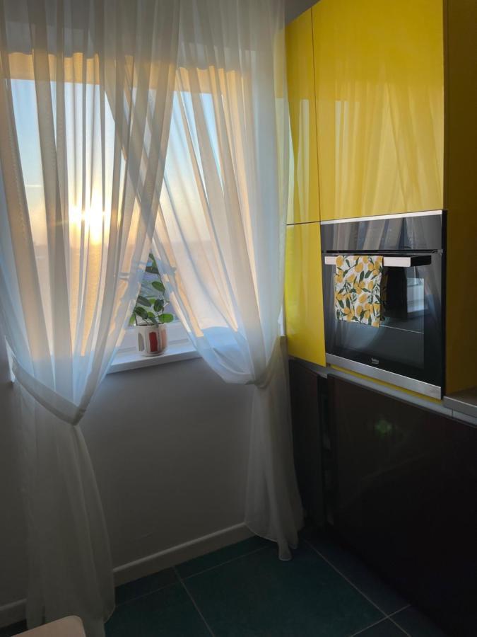 Talida'S Apartment Colorful And Brightnes Oradea Eksteriør billede