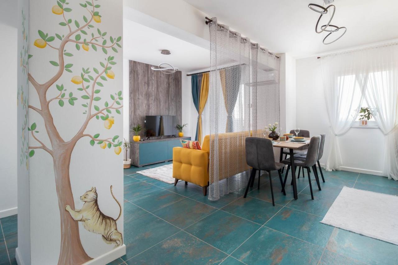 Talida'S Apartment Colorful And Brightnes Oradea Eksteriør billede